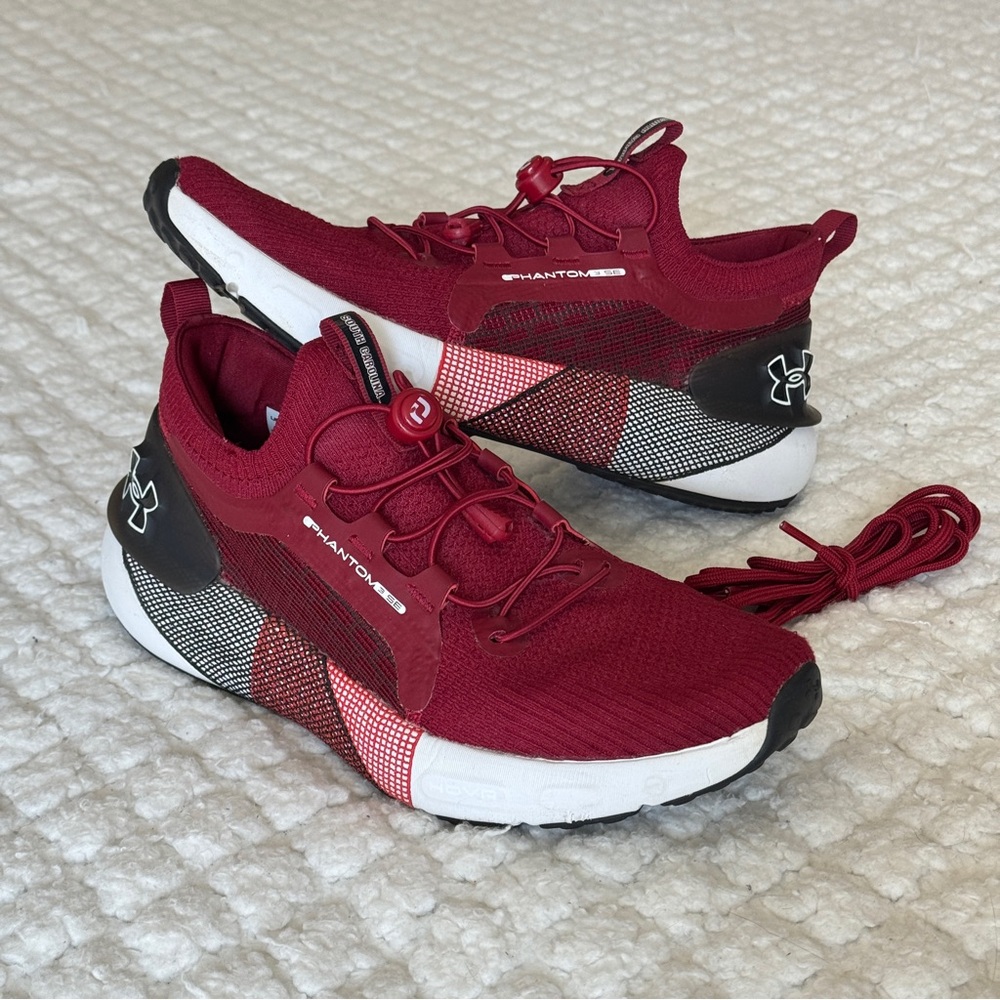 Under Armour Phantom South Carolina Gamecocks Athletic Shoes